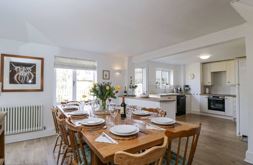 Longborough House | THE OLD SCHOOL HOUSE, pet friendly in Stow-On-The-Wold