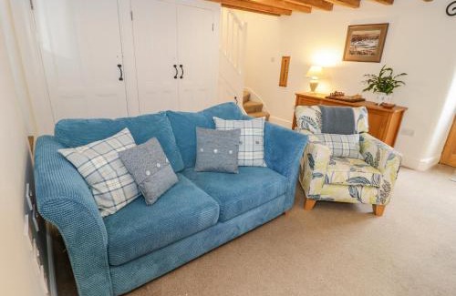 Henryd House | The Old Stable
