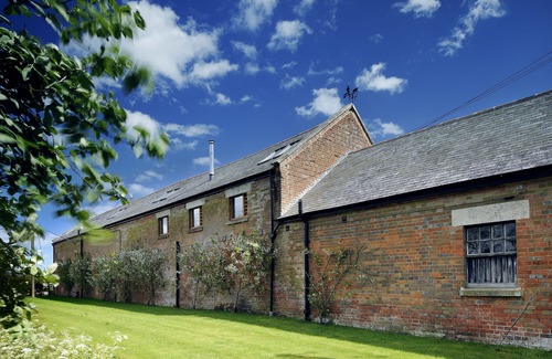 New Forest District Apartment | The Old Stables at Warborne Farm