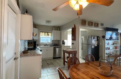 Bahama Beach House | The Oleander House - Classic Beachfront Home