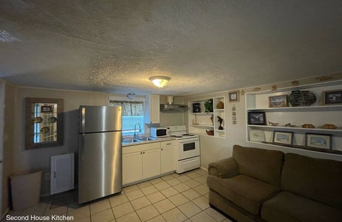 Bahama Beach House | The Oleander House - Classic Beachfront Home