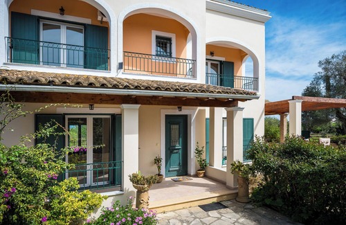Melikia Villa | The Olive Project - Villa Maria with Private Pool by Konnect