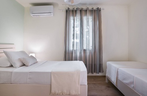 Kefalonia Cottage | THE OLIVE TREE GOTTAGE