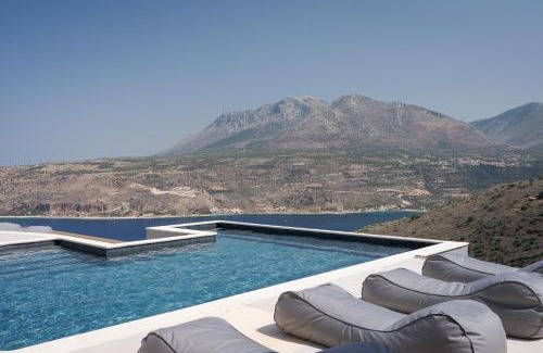 Areopoli Apartment | The One Limeni