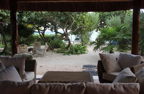 Akumal Villa | The only and most charming luxury beachfront cottage on the Riviera Maya
