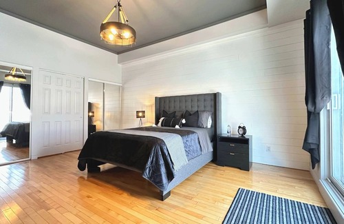 Sept-Iles Apartment | The only condo in town: Billiard room / Sauna