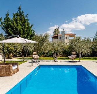 Nea Tirintha Apartment | The Orange Garden
