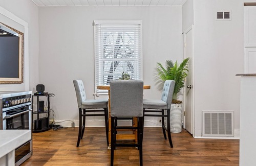 St. Charles House | The Original Custom House!