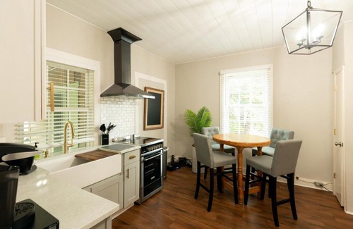 St. Charles House | The Original Custom House!