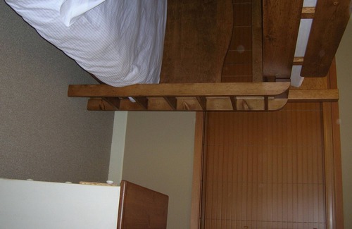 Vernon Cottage | The Outback Resort Vernon