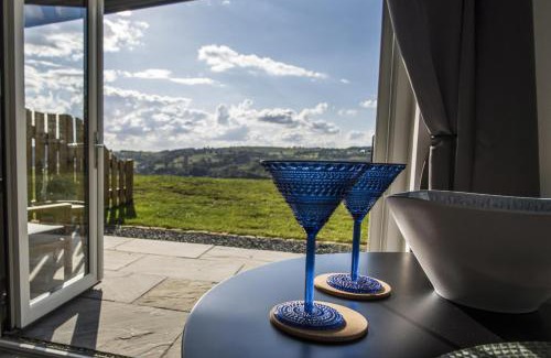 Crich Cabin | The Outside-Inn Wirksworth