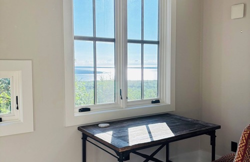 Bayfield House | The Overlook at Bayfield - Lake Superior & Apostle Islands views