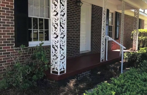 Dothan House | The Owl and Magnolia