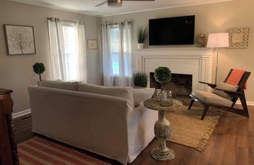 Dothan House | The Owl and Magnolia