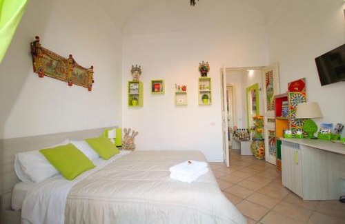 Santo Stefano di Camastra Bed & Breakfast | THE PALACE B&B and Apartments