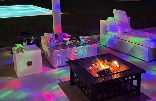 Tomar Villa | The Palace!