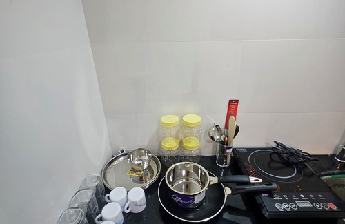 Pali Hill Apartment | The PaliHideaway- Hidden Gem in Pali Hill, Bandra