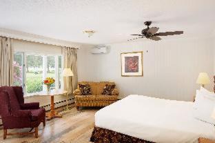 Manchester Center Hotel | The Palmer House Resort, an Ascend Collection Hotel