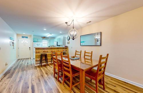 Rehoboth Beach Apartment | The Palms - 36507 Palm Dr #2203