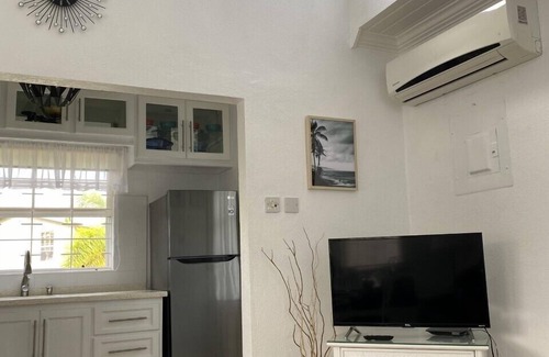 Husbands Apartment | The Palms Diamond-Delightful Decorous, your host is Dependable