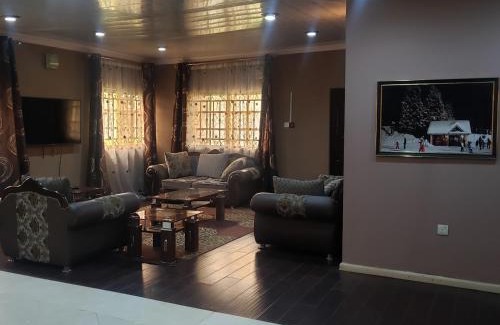 Sagamu Apartment | THE PALMS VILLA GRA Sagamu