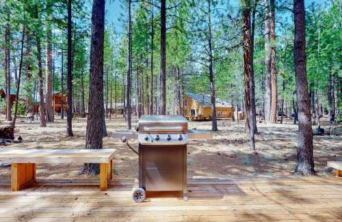 Black Butte Ranch House | The Pasque Paradise