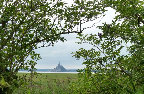 Saint-Etienne-en-Cogles House | The paths: between Saint Malo and Mont Saint Michel at the Vaugarny Manor