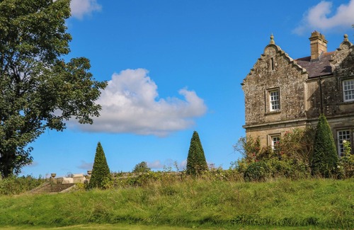 Kirklinton Cottage | THE PAVILLION, character holiday cottage, with open fire in Longtown