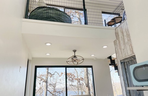 Rocky Mount Cottage | The Penguin - Treehouse for two - tiny house with big views
