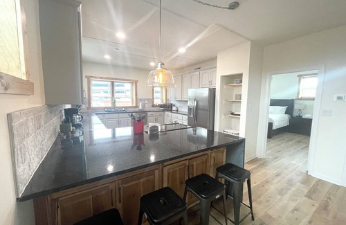Terry Sanford Apartment | The Penthouse in Downtown