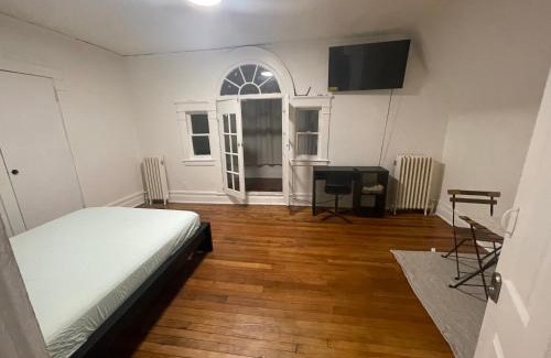 South Side Apartment | The Peppermint