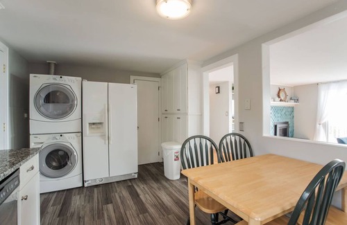 Ocean Park House | The Perfect Beach Escape: Cozy 4-Bedroom Retreat
