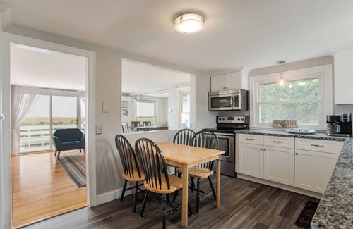 Ocean Park House | The Perfect Beach Escape: Cozy 4-Bedroom Retreat