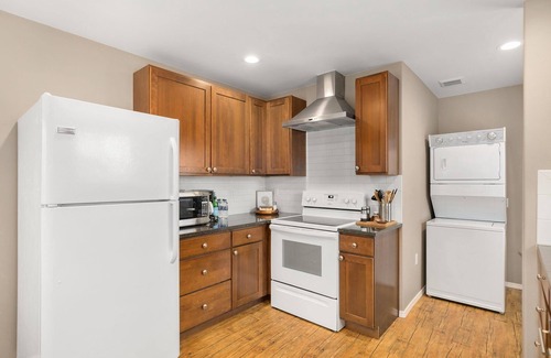 Anacortes House | The Perfect Jumping Off Point! Free WiFi and Great Location!
