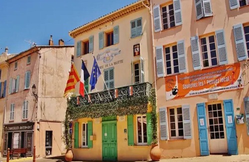 La Motte Villa | THE PERFECT VILLA WITH HEATED POOL AMID SAINT TROPEZ, SAINTE-MAXIME & CANNES