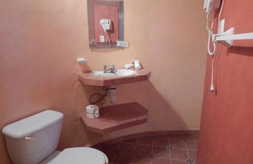 Santa Elena Bed & Breakfast | The Pickled Onion B&B and Restaurant Uxmal