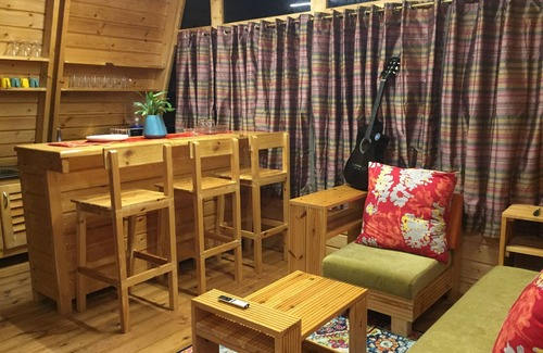 Kanathur Ski Chalet | The Pine Homes - Chalet: Utandi Beach ECR