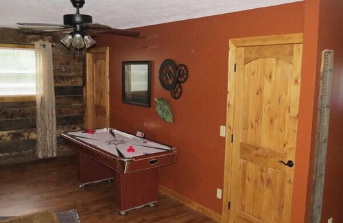 Hardin County House | The Pine Ridge Home by Garden of the Gods in the Shawnee National Forest