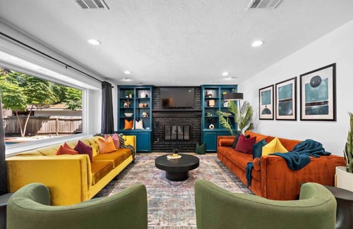 Oak Ridge North House | The Pines I Theater Room I Private Pool | BBQ