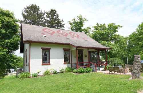 Dresden Bed & Breakfast | The Pines of Dresden
