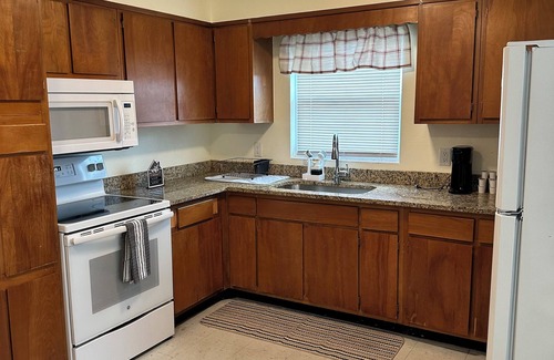 DeLand Apartment | The Pit Stop