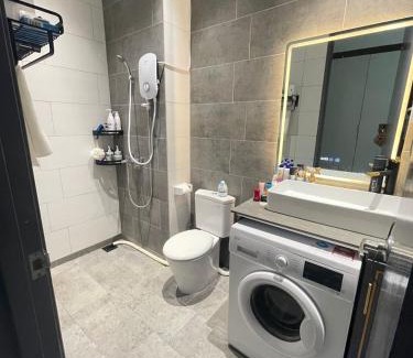 Taman Charming Apartment | The Podium opp Aeon Mall Kuching