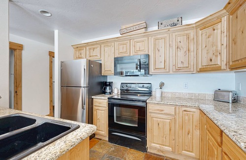 McCall House | The Ponderosa at Aspen Village | Townhouse in McCall