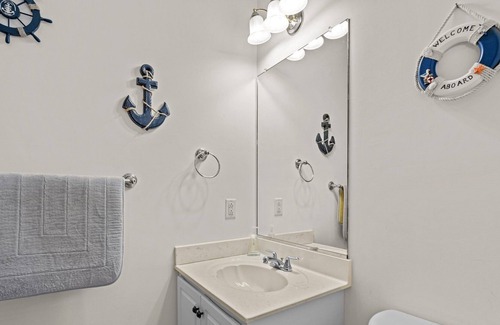 Corolla House | The Pony Tale, 4x4 Beach House with Ocean Views. Dog friendly.