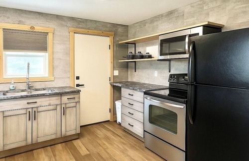 Potomac House | The Potomac Nook - A Rustic Stay Near Blackfoot River