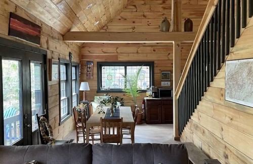 Leicester Cabin | The Pottery Cabin