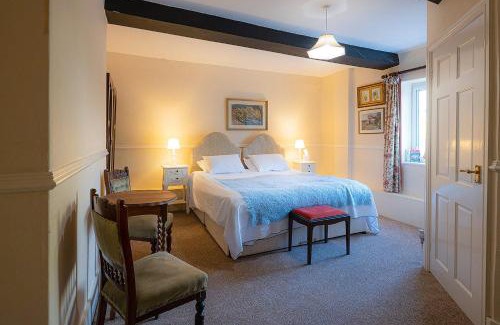Lydbury North Hotel | The Powis Arms