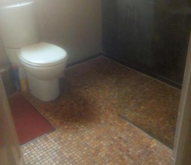 Splott House | The Principality 2 Singles Bedroom