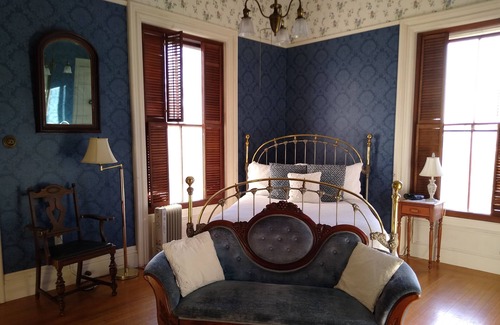Wrentham Bed & Breakfast | The Proctor Mansion Inn
