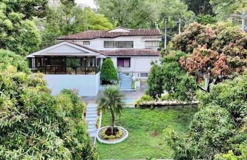 Lalinde Villa | The Provenza Mansion by Lleras Park in El Poblado